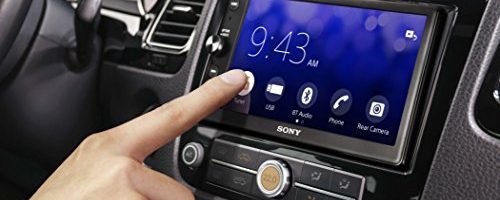 Quelles sont les caractéristiques important sur Autoradio avec écran tactile ?